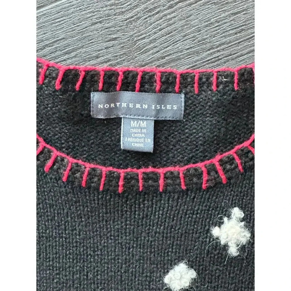 Northern Isles Wool Santa Dragging Tree in Snow Christmas Sweater Size M - Picture 5 of 7